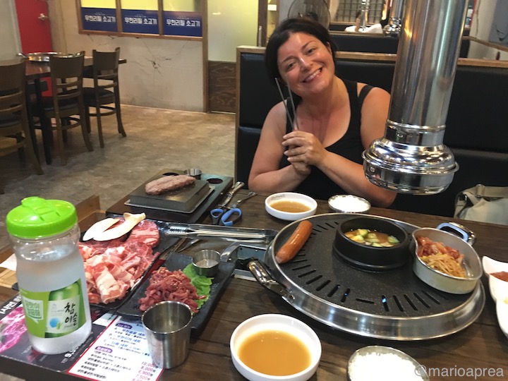 Thumbnail Simona ed il barbecue coreano